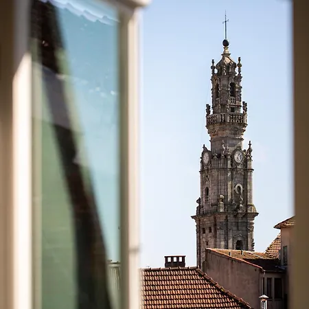 Stylish With Views In Porto