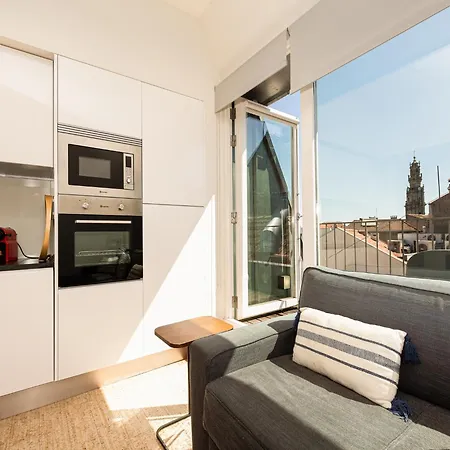 Stylish With Views In Apartment